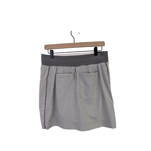Athleta Brooklyn Textured Skort Athleisure Active Wear UPF City Stripe Size‎ 6 - Picture 8 of 9